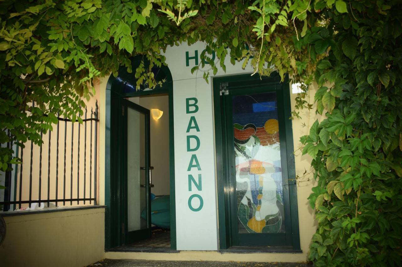 Badano Sul Mare
